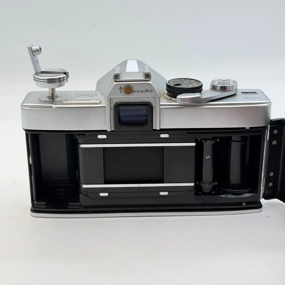 Minolta SR-7 Vintage 35mm SLR Film Camera Body Silver Black Made in Japan